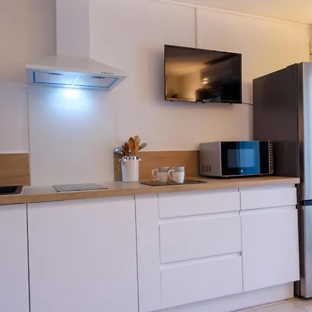 Near The アパート サント・マキシム